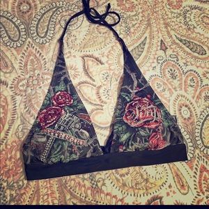 ISO SINFUL BIKINI☠️🌹